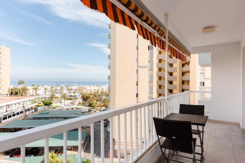 Апартаменти Amplio Con Vistas Al Mar Y Piscina En Бенальмадена Екстер'єр фото